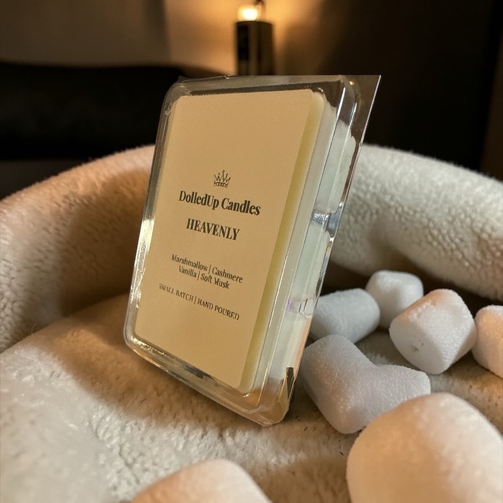 Heavenly Marshmallow Cashmere Wax Melts | Vanilla Musk Soy Wax Melts - Picture 2 of 2